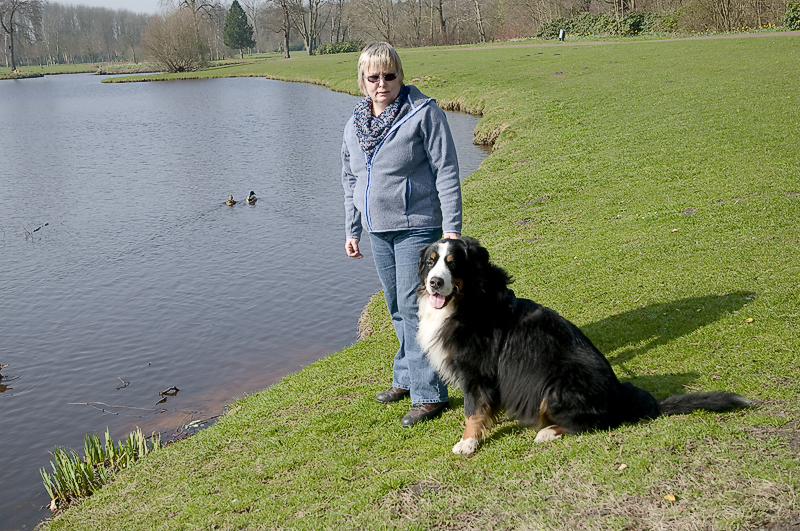 anke anton D35_5820 als Smart-Objekt-1 (Kopie).jpg - Beim Abendspaziergang in Bremervörde. Meine beiden Copiloten